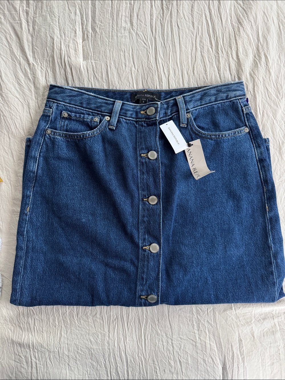 Banana Republic Blue Denim Button-Front Skirt NWT